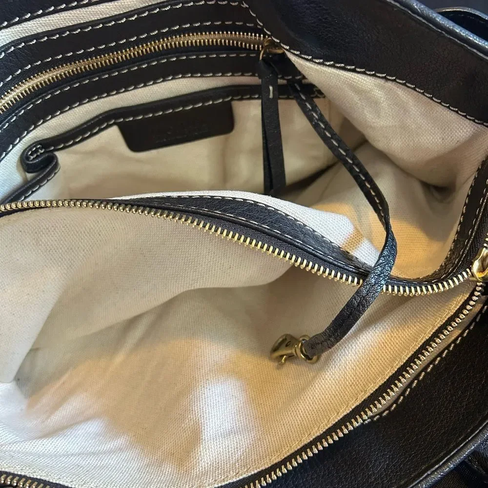 Michael Kors Black Leather Handbag Absolutely Stunning! great condition